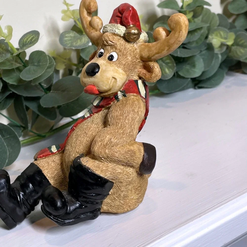 Brinnco Reindeer Figurine Christmas‎ Santa Hat Scarf Boots Holiday Decor